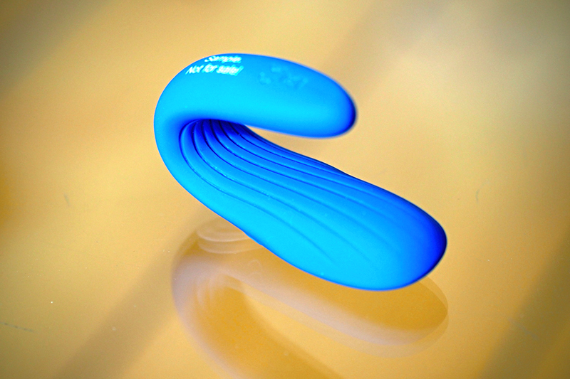 Vibrátor pro páry Satisfyer Partner Double Whale